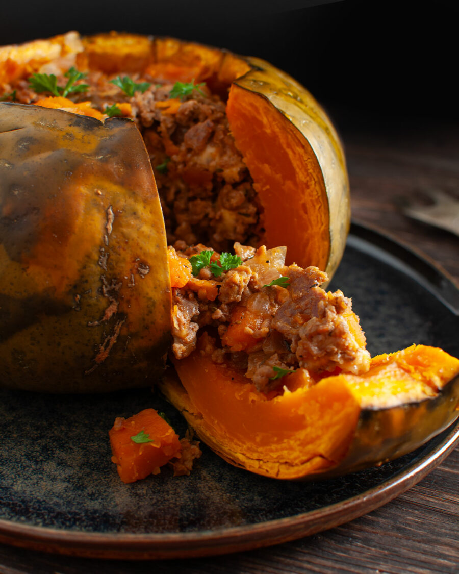 Gefüllter Kürbis mit Hackfleisch Rezept Gefüllter Kürbis mit Hackfleisch Rezept
