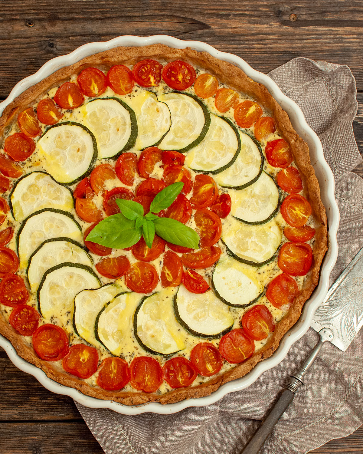 Tomaten-Zucchini-Quiche